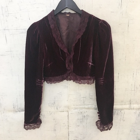 Free People Sweaters - Free People Velvet Lace Cropped Jacket / Shrug
